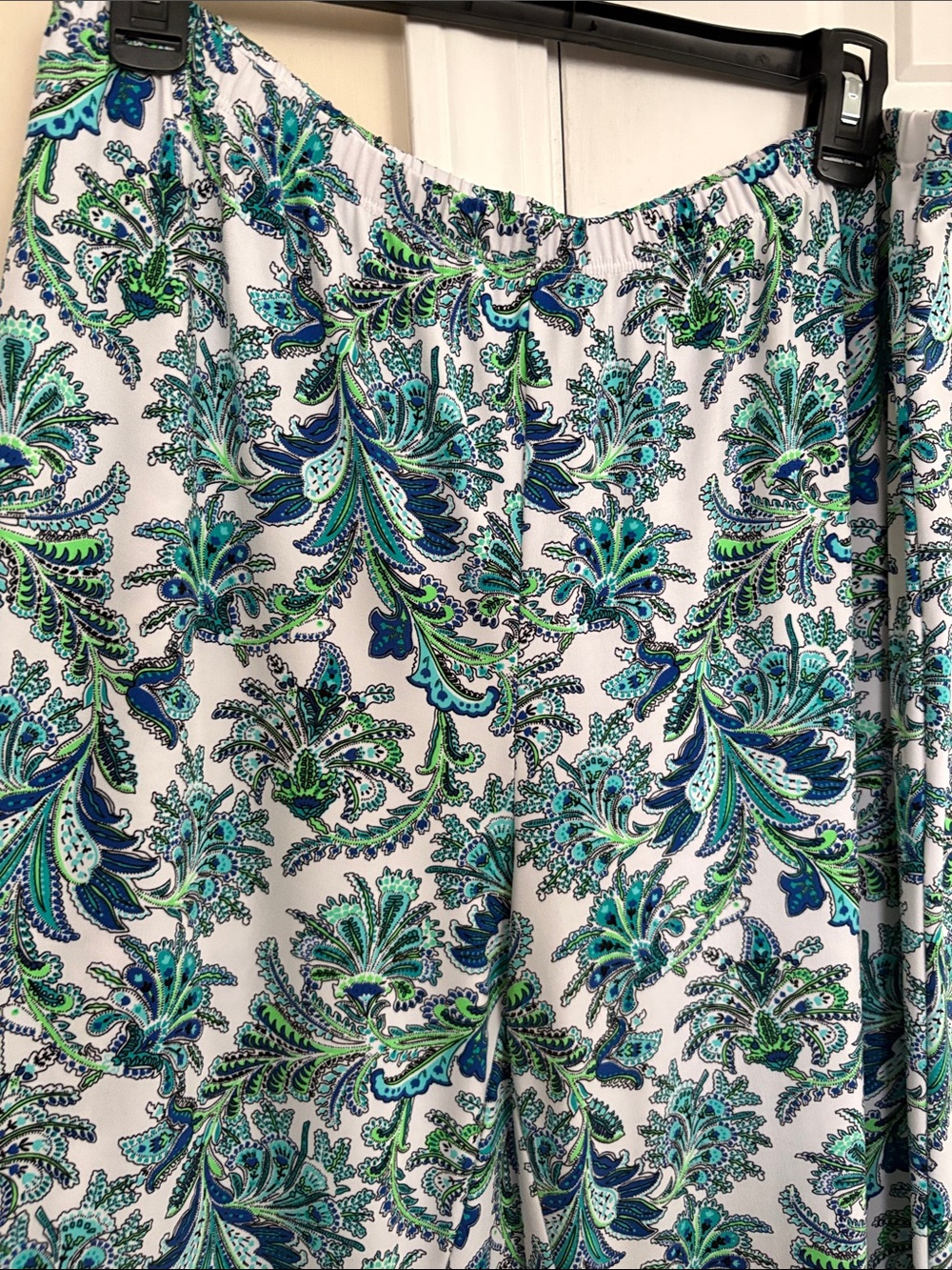 Grace Elements White Wide-Leg Pants with Green & Blue Paisley Print - Picture 3 of 3
